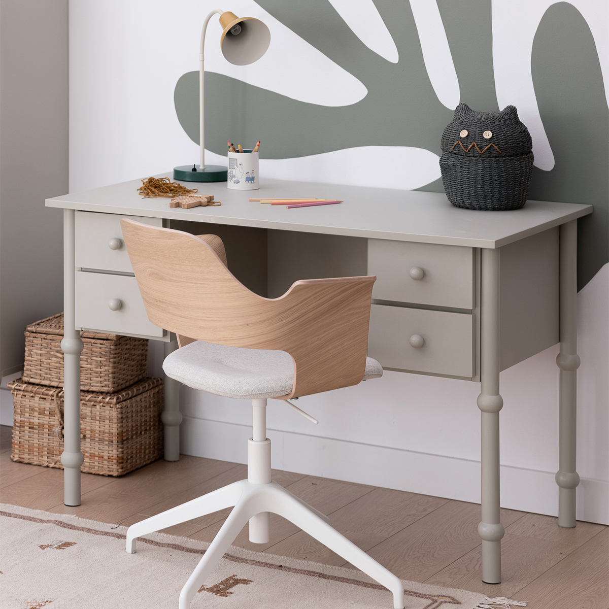 Babushka_olive_bureau_4tiroirs_2