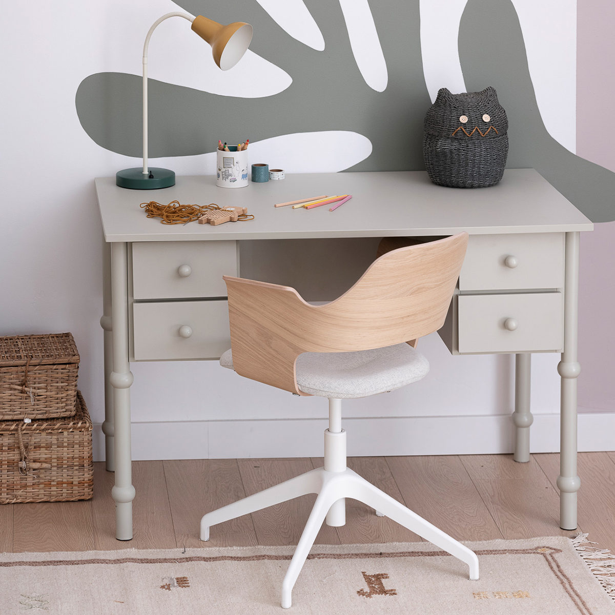 Babushka_olive_bureau_4tiroirs_5