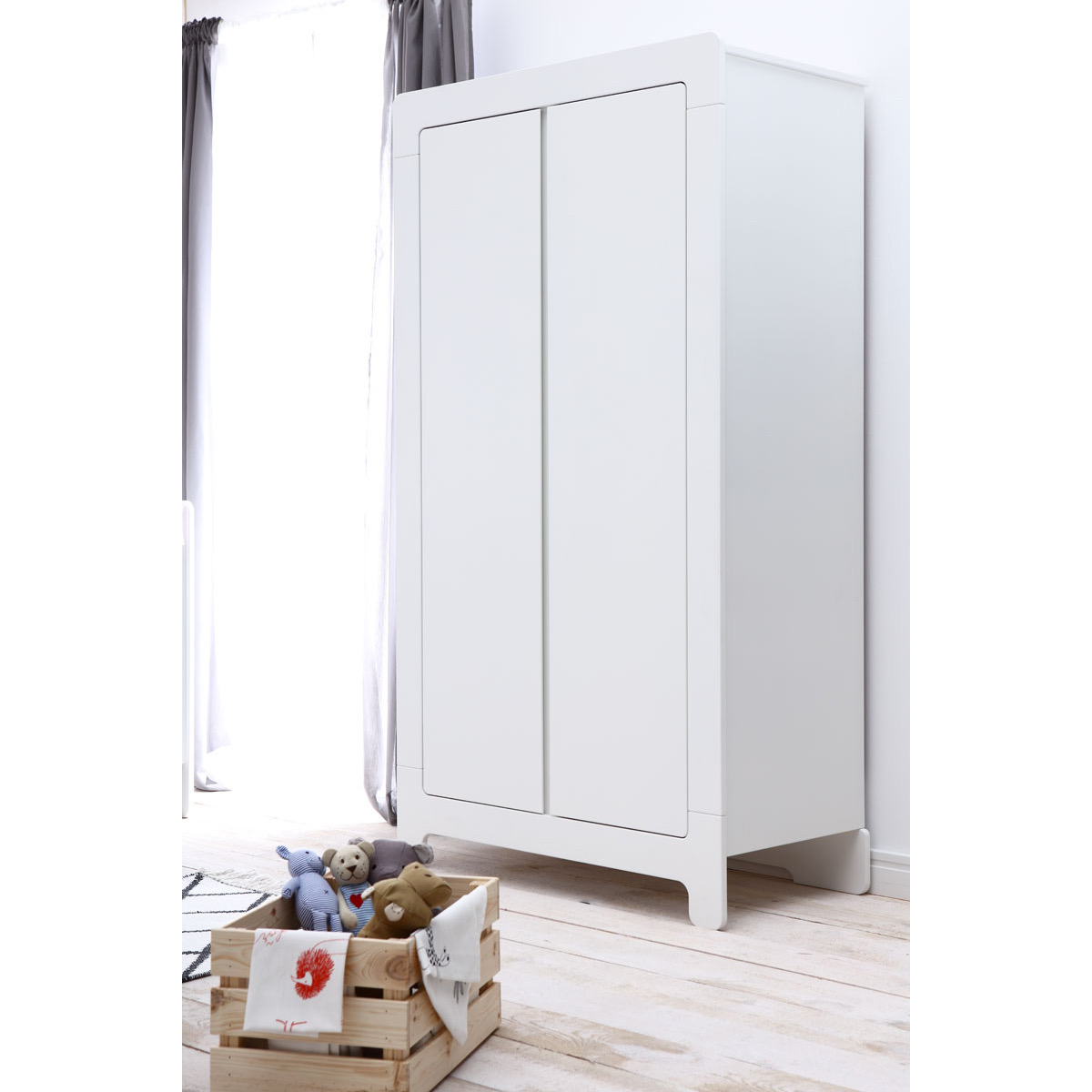 pinio_moon_armoire_2portes_ambiance