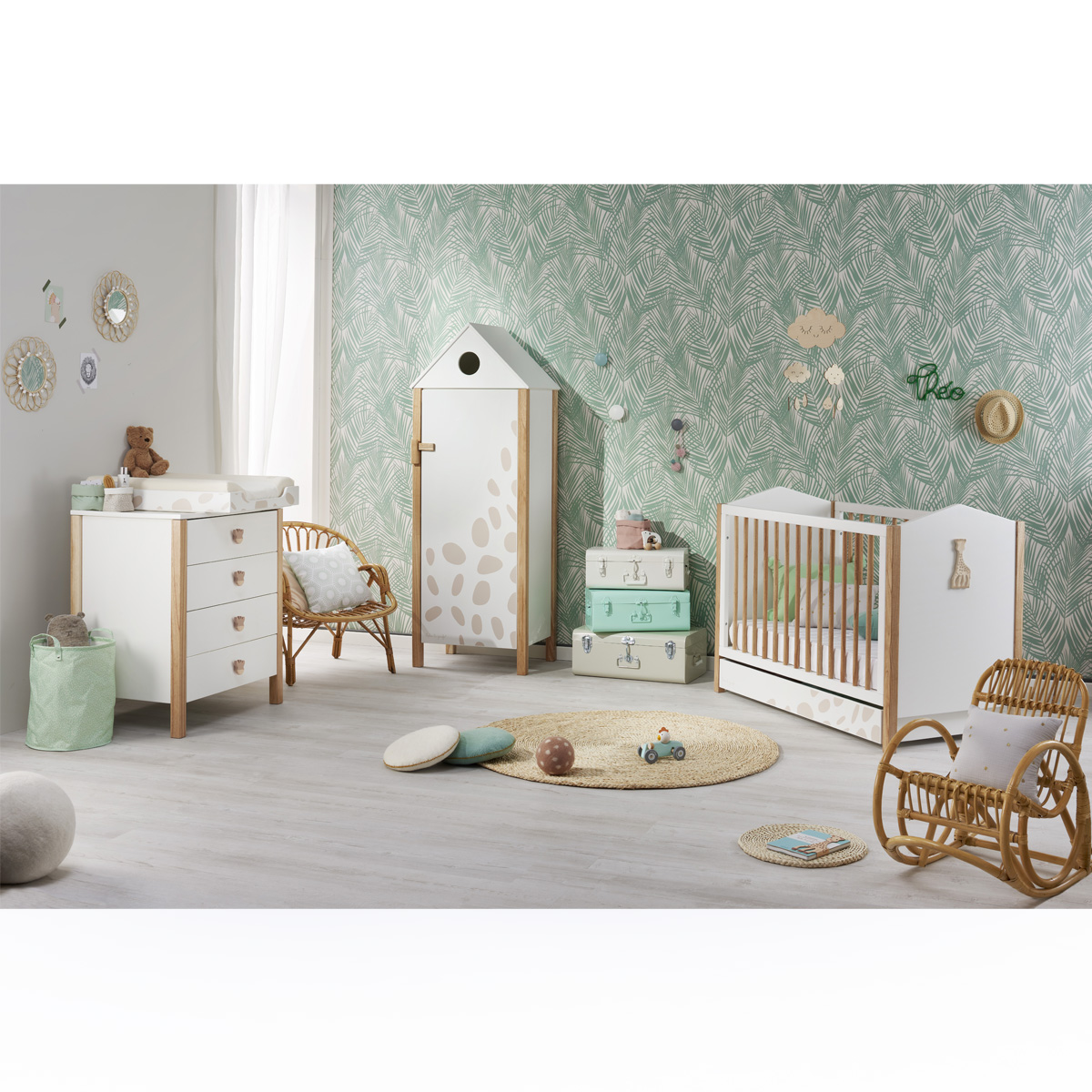Sophie la Girafe - Set de 4 Langes Color, Chambre de bébé Multicolore  850800 : : Bébé et Puériculture