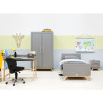 Fenna-teen-room