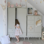babushka_woodluck_olive_armoire_2_portes_5