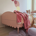 Woodluck_Babushka_rose_lit_90x200_4