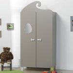 loupiot_lutin_lin_armoire_fermée