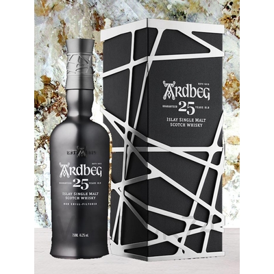 WHISKY ARDBEG 25 ANS THE ULTIMATE ISLAY Single Malt 70cl 46,2° à 1484€