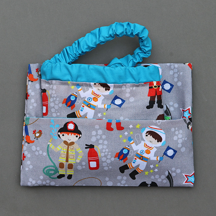 serviette_pochette_table_enfant_cou_elastique _lilooka mes_heros