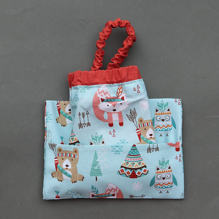 serviette_table_cou_elastique_pochette_enfant_lilooka_animaux_indiens