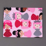 2669-serviette-de-table-enfants-cou-elastique-princesses-rose-et-sa-pochette-assortie-lilooka