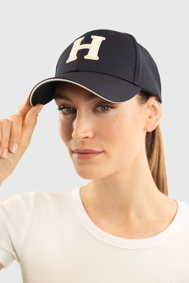 casquette-benedicte-harcour-marine-1