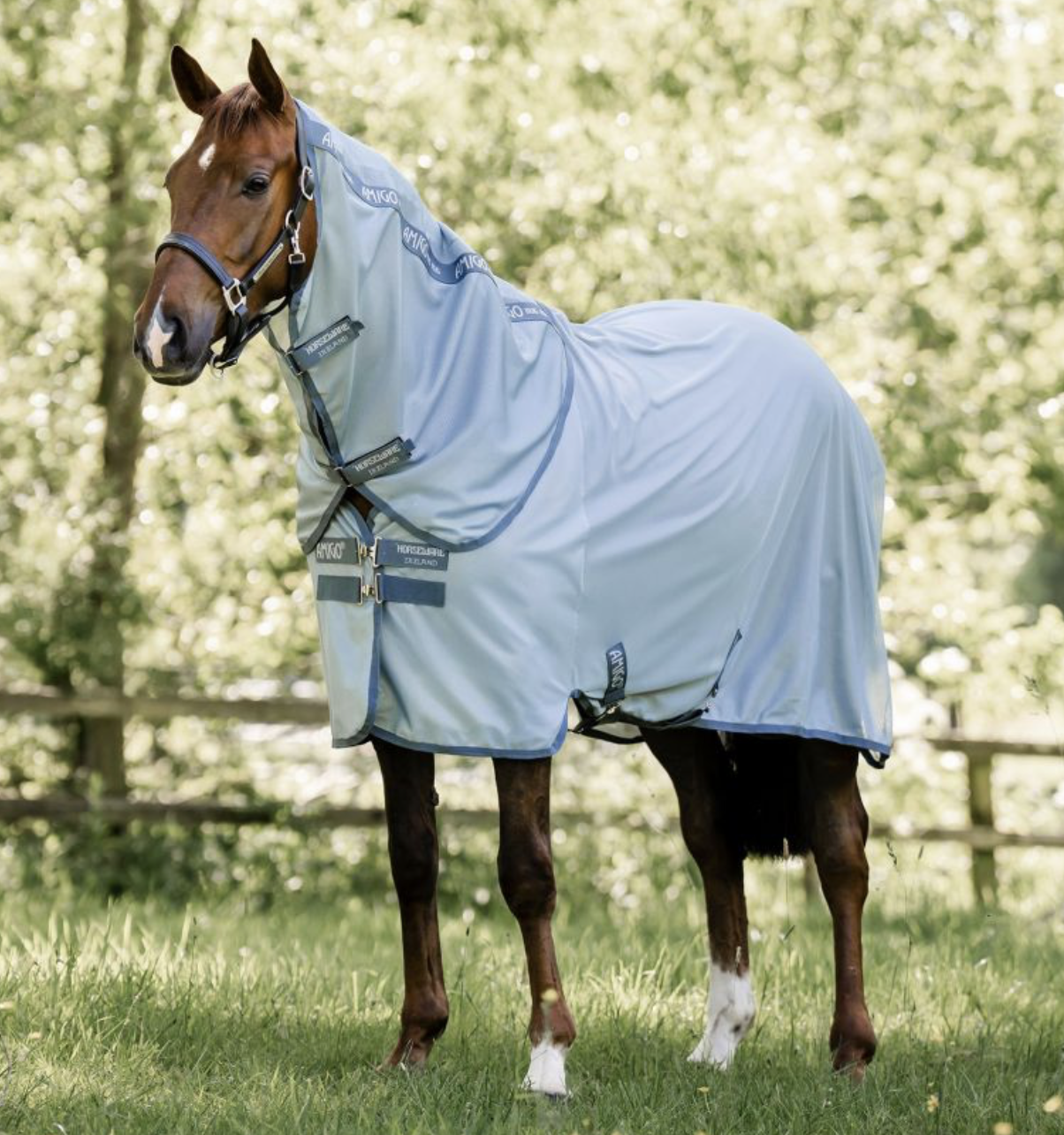 couverture-heatherblue-horseware-bugrug