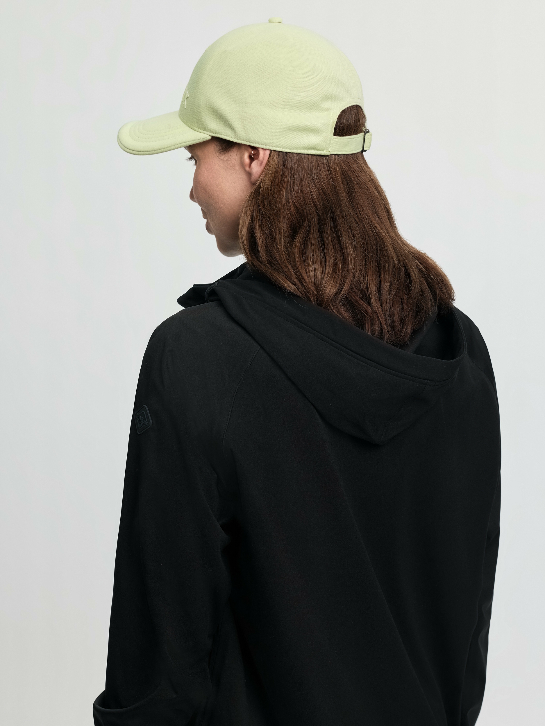 casquette-lemieux-lara-macaron-vert-2