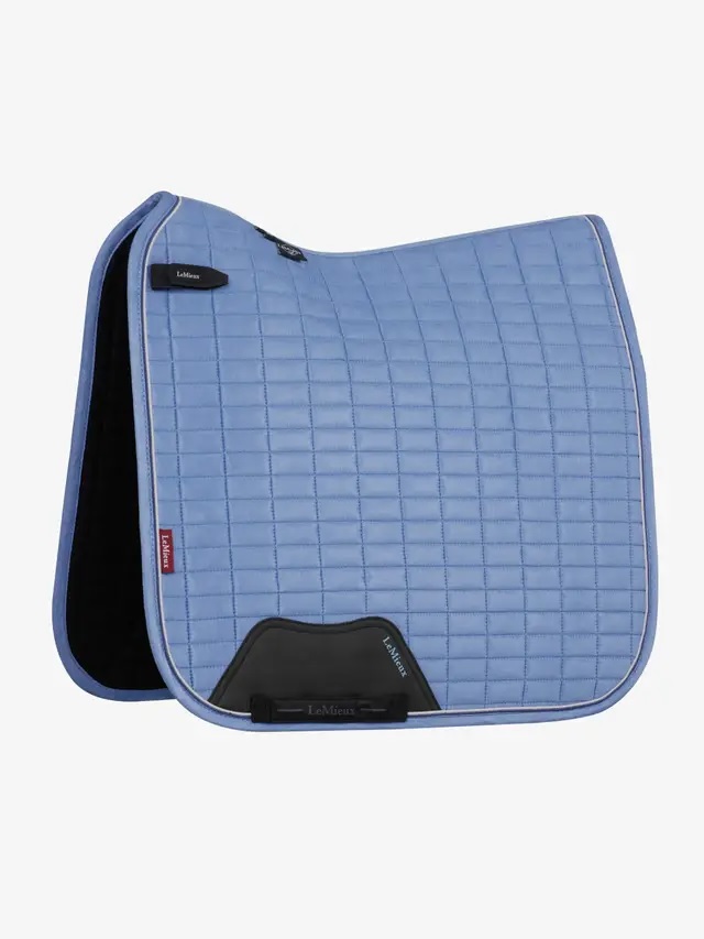 tapis-de-selle-lemieux-suede-dressage-powder-blue