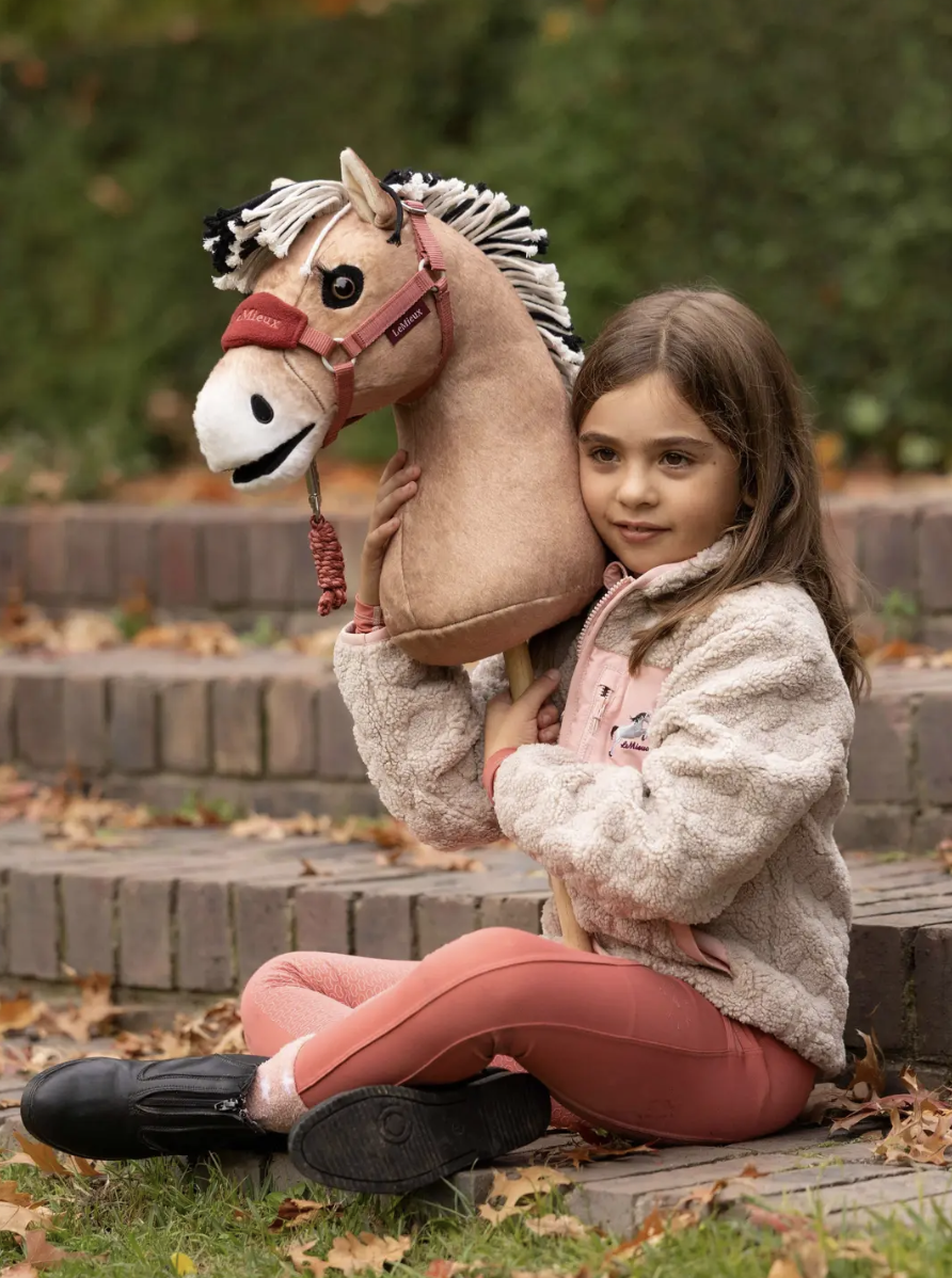 hobby-horse-oskar-2