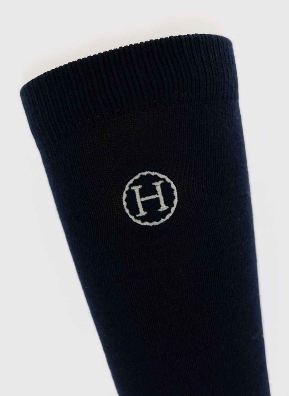 CHRIS-MARINE-CHAUSSETTES-HARCOUR-1