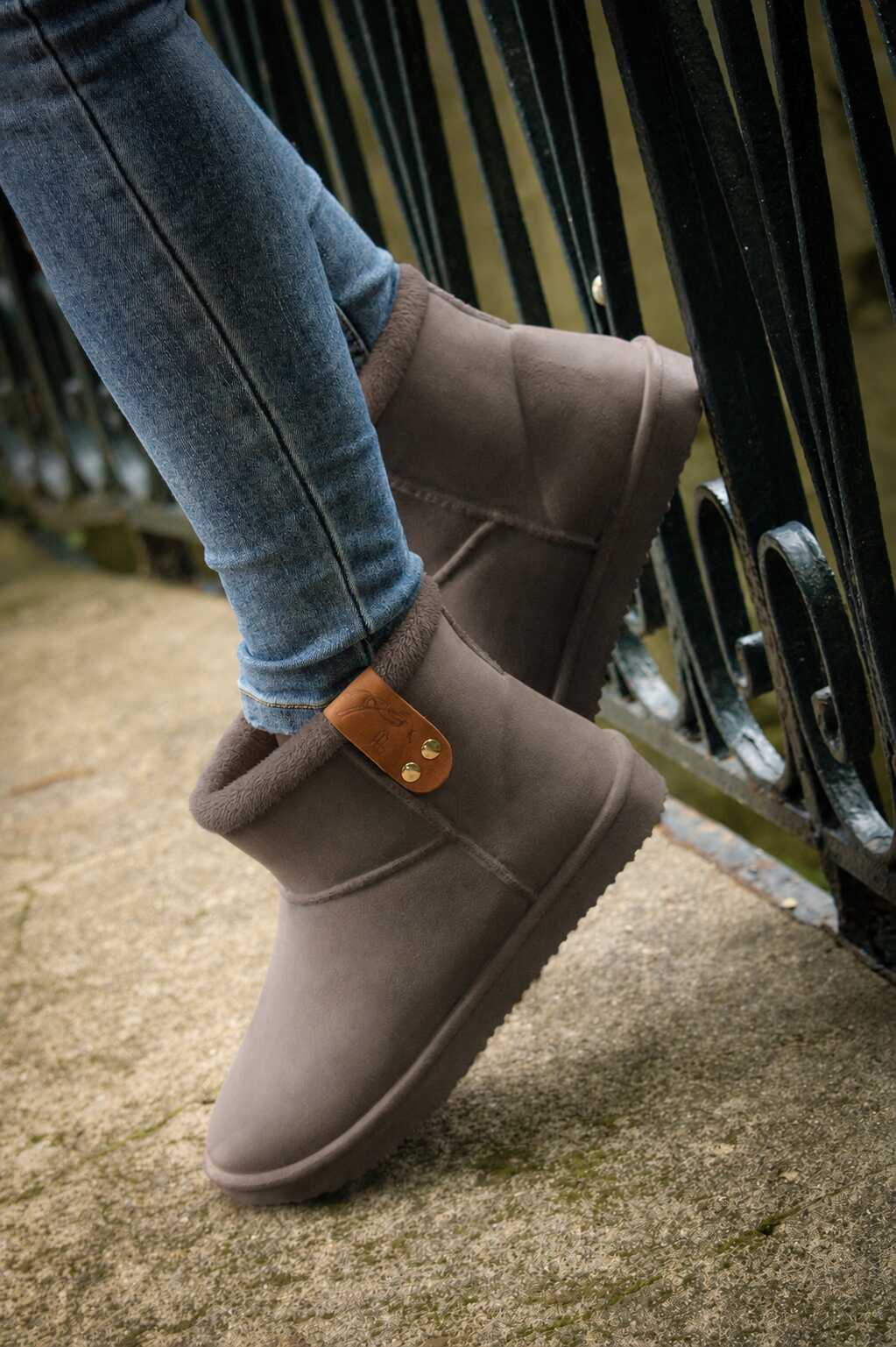 boots-penelope-chocolat