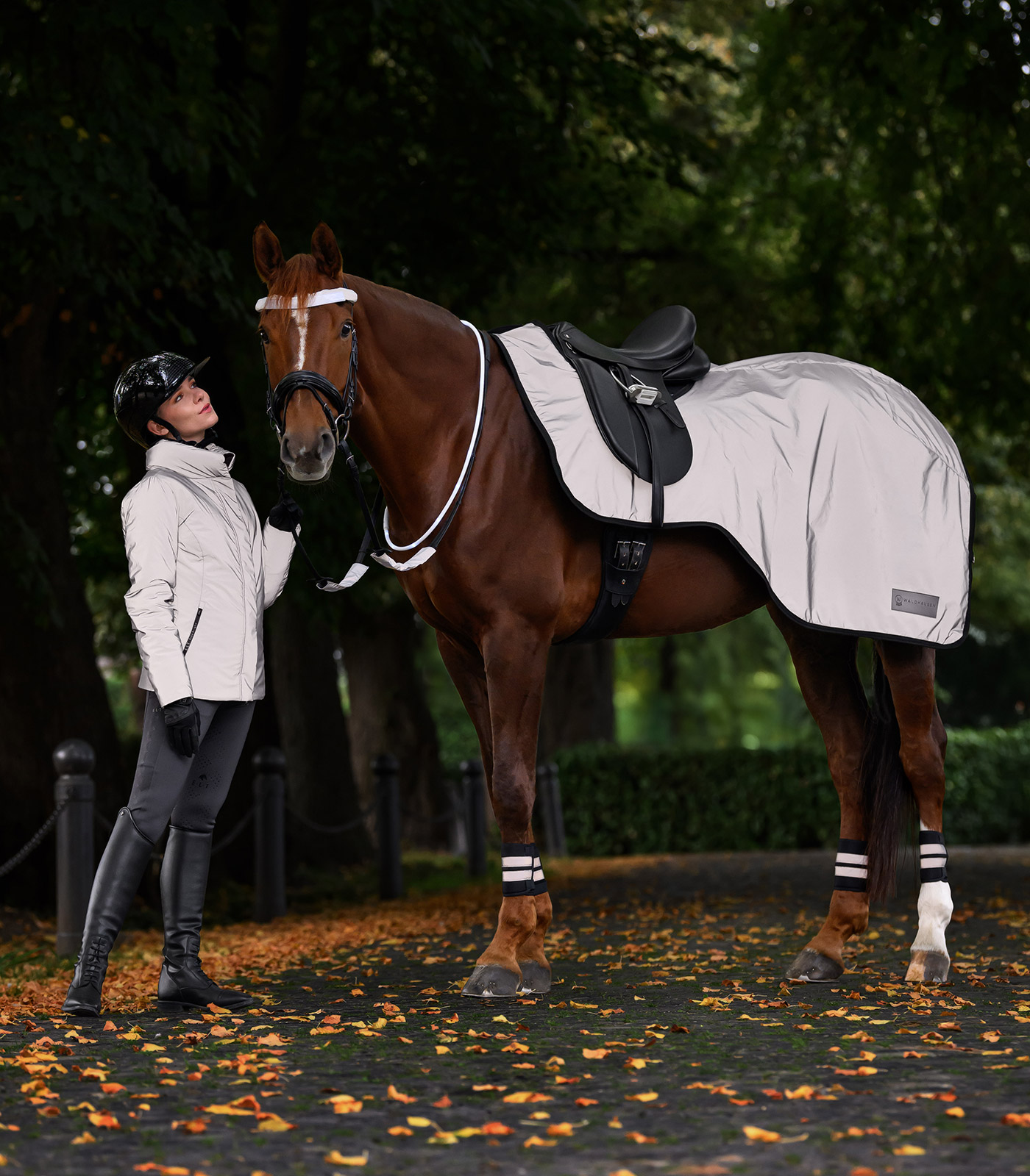 couvre-reins-reflex-walhausen-reflechissant-3