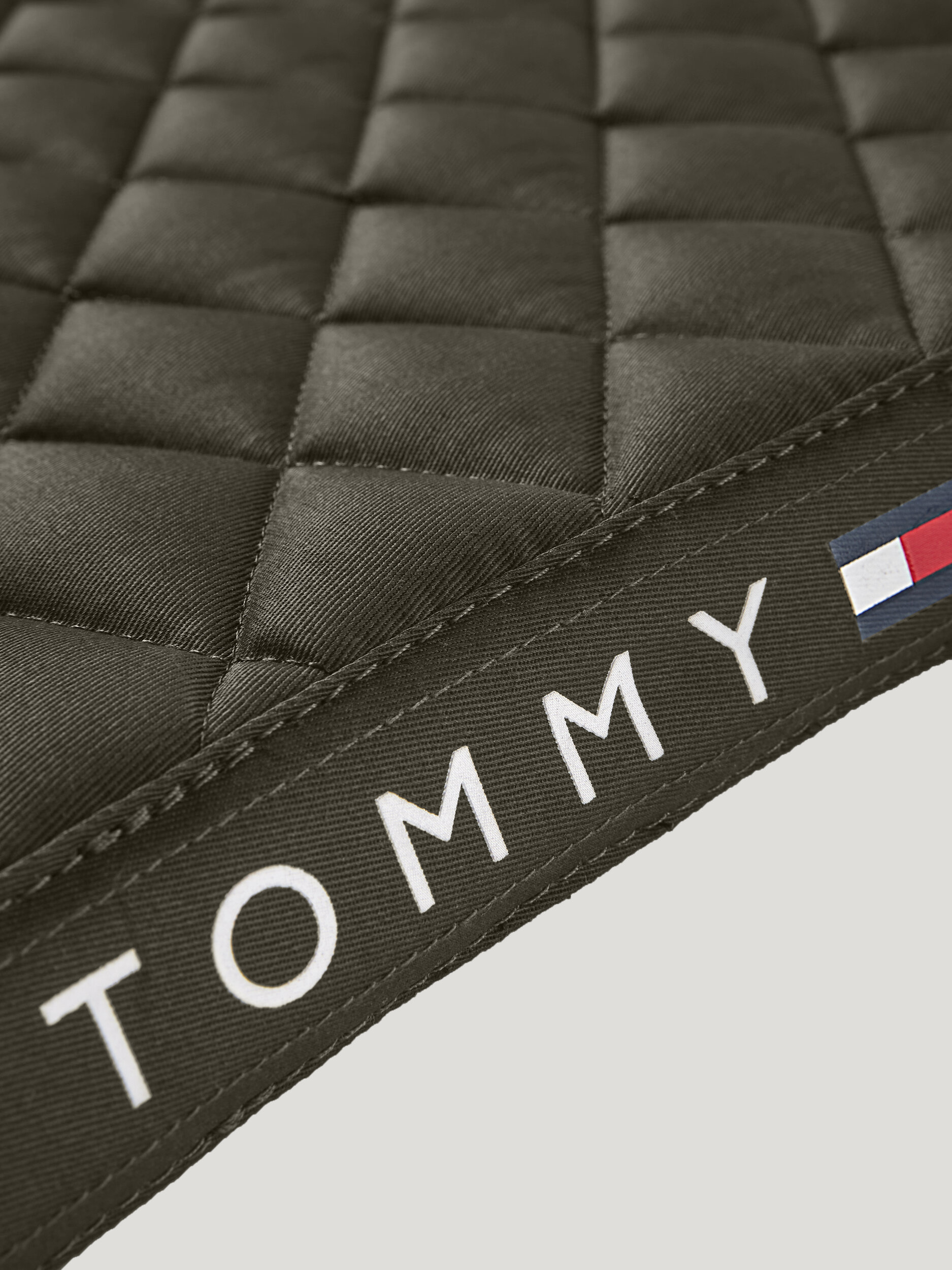 tapis-de-selle-tommy-hilfiger-stanford-camo-gree-vert-foncé-detail-2