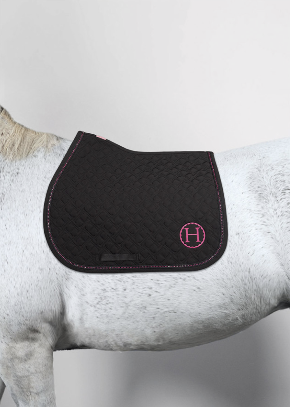 tapis-de-selle-saphir-harcour-octobre-rose-2