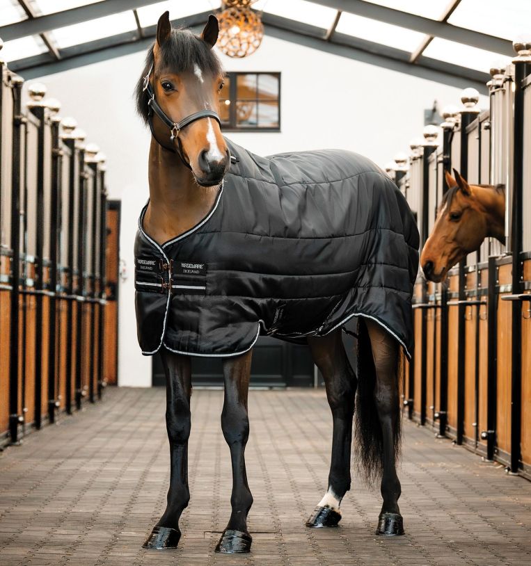 easy-layer-horseware-100-gr-liner-couverture-noir