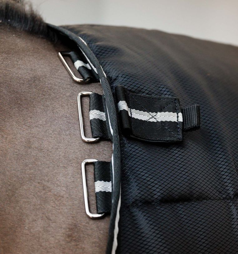 easy-layer-horseware-100-gr-liner-couverture-noir4