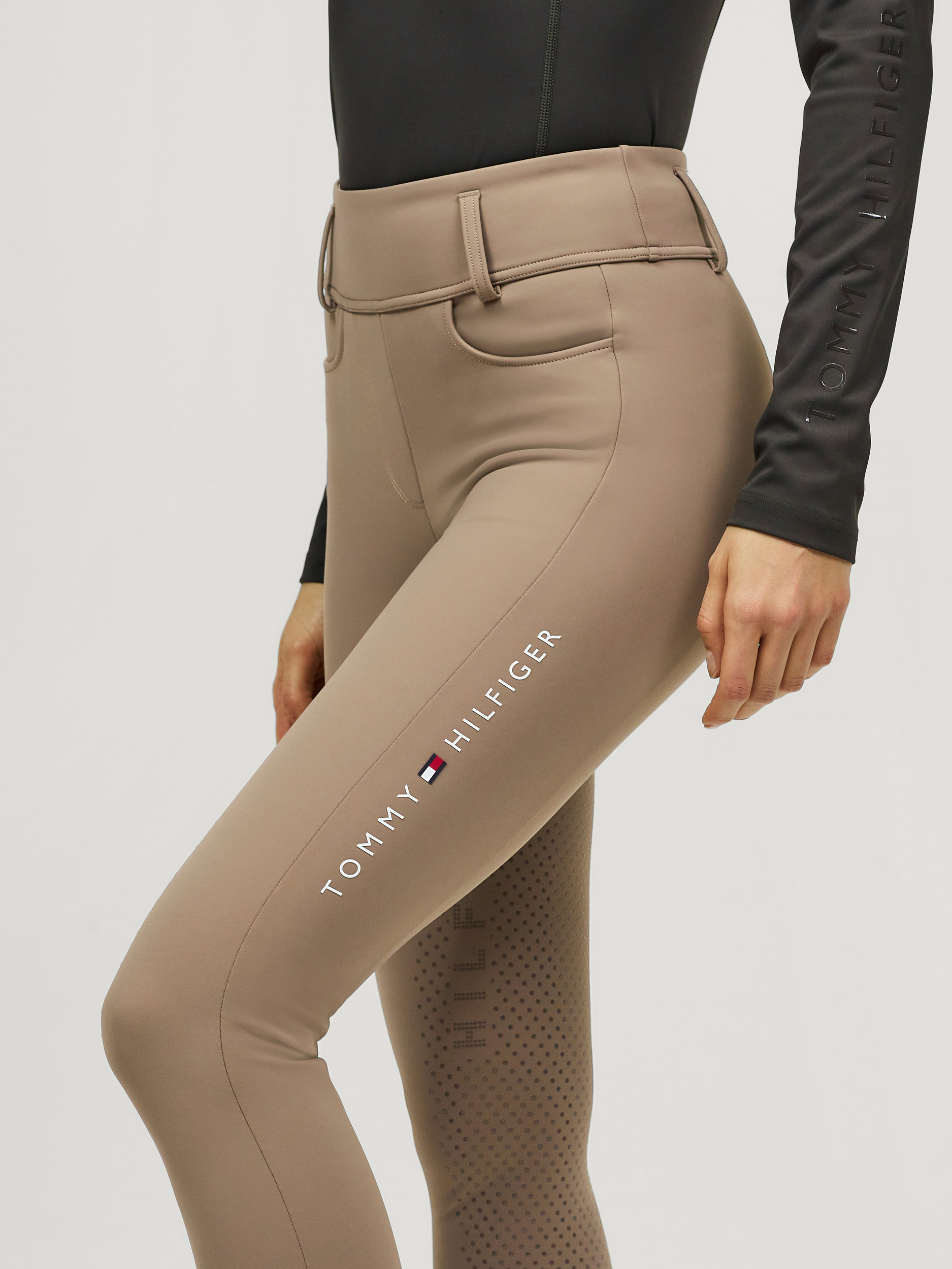 pantalon-tommy-hilfiger-vermont-beige-fossil (4)