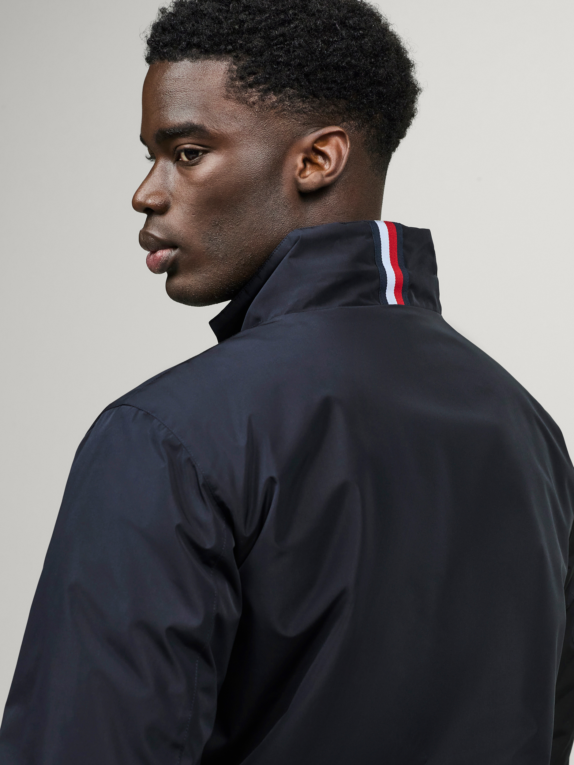 TH16UJAC021-004-bomber-tommy-hilfiger-equestrian-penn (4)