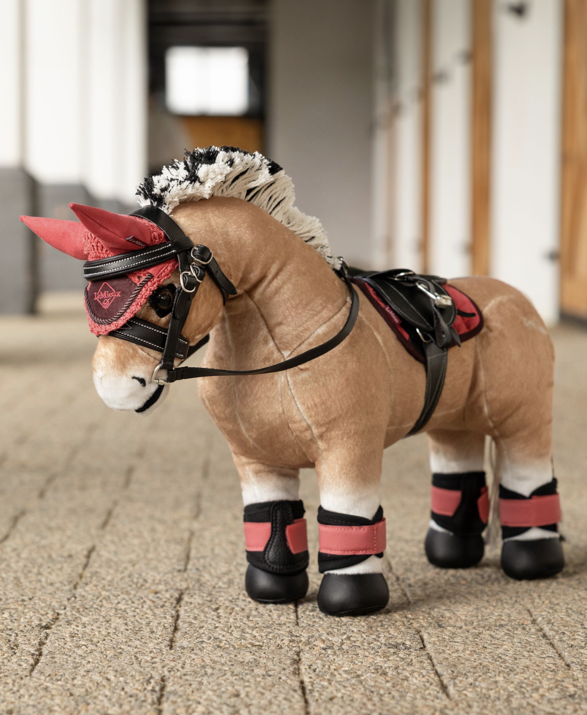 Toy-pony-oskar-3