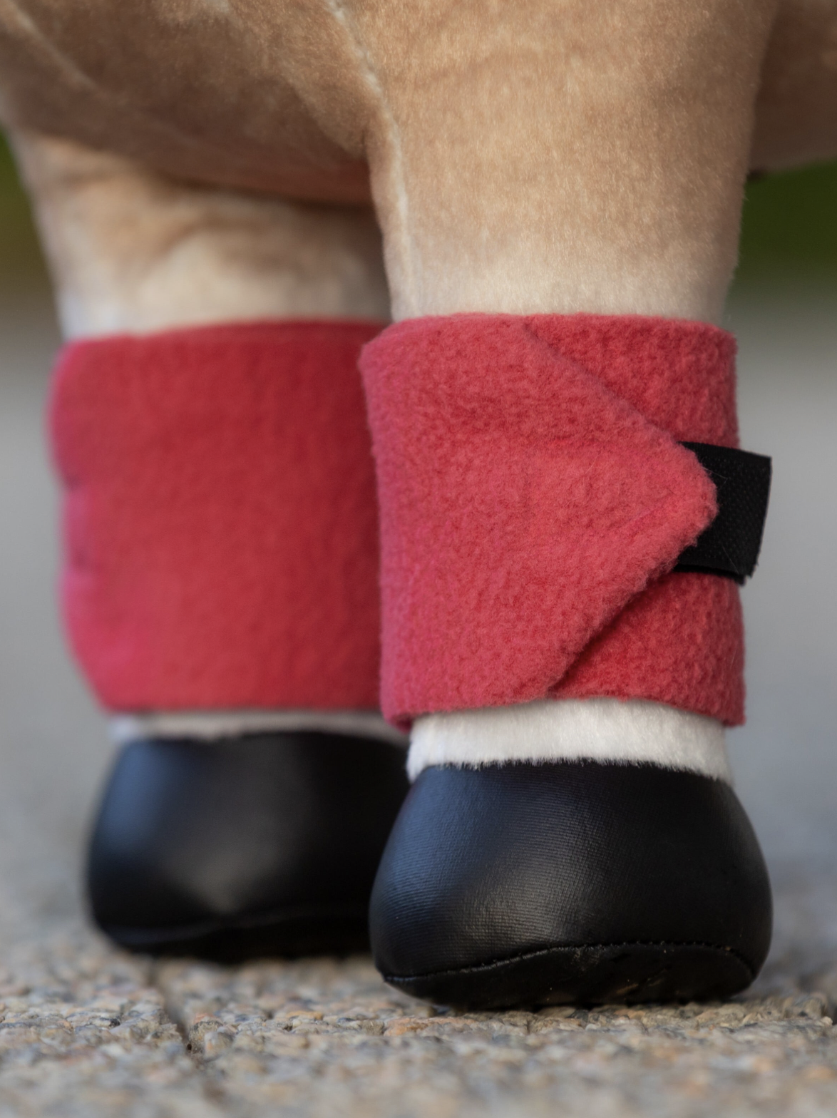 bandages-toy-pony-cranberry-1