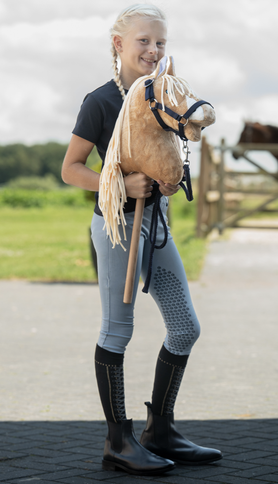licol-hobby-horse-HKM-1