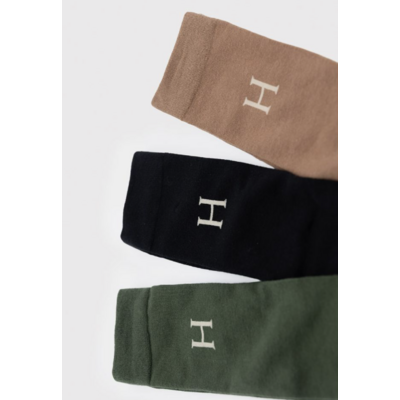 carly-harcour-chaussettes