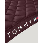 tapis-de-selle-tommy-hilfiger-stanford-bordeaux-detail-2
