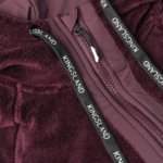 kingsland-coral-fleece-winetasting-3