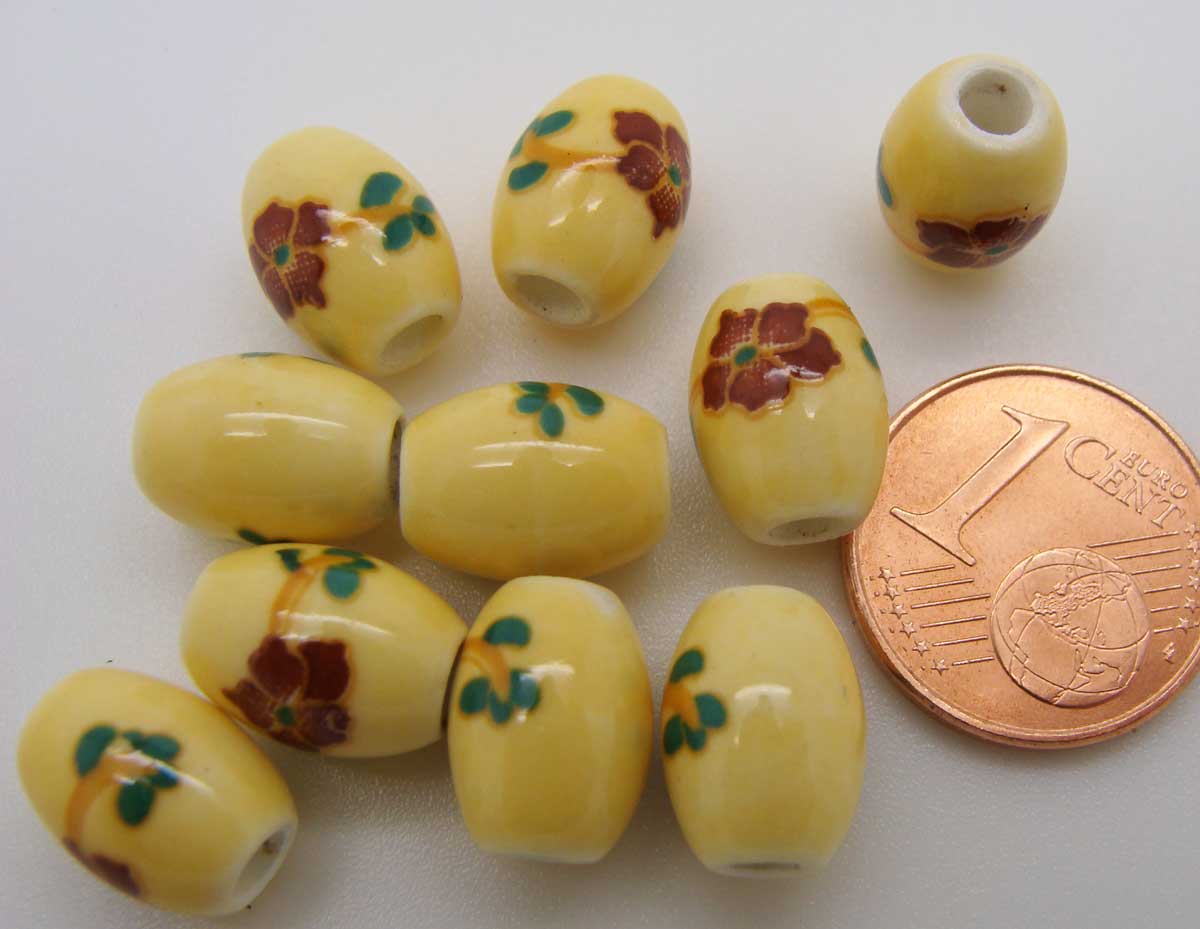 perle ovale jaune pale fleur porcelaine 10x8mm
