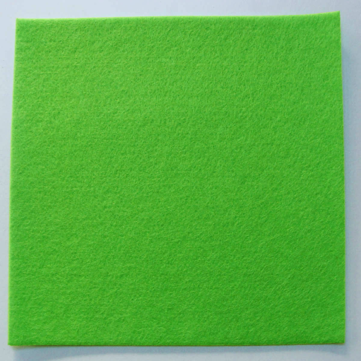 plaque feutrine vert clair 3mm feuille tissu