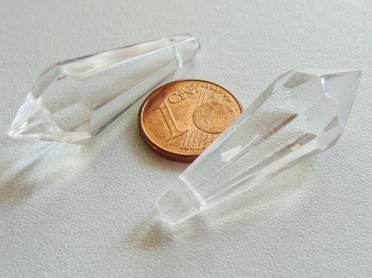 pendentif pointe transparent 37mm verre simple