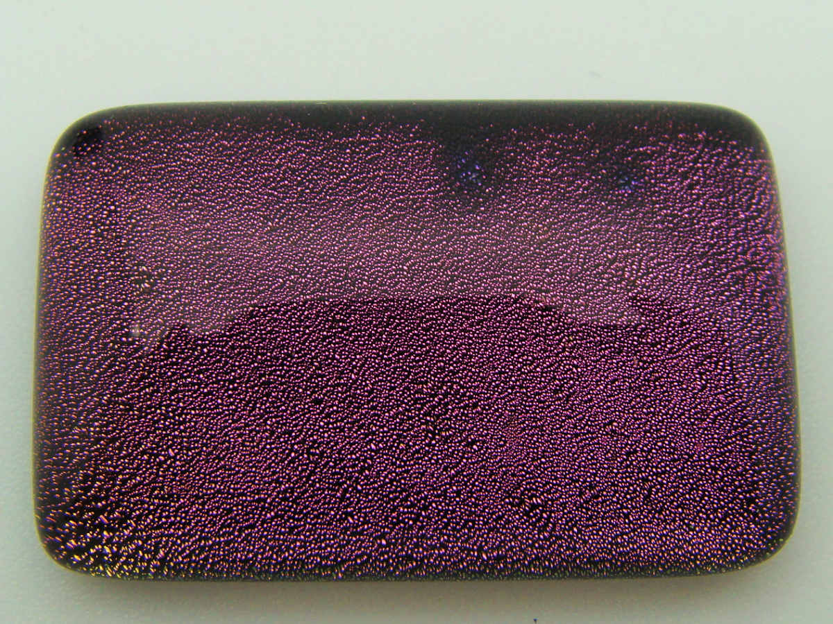 cabochon rectangle violet verre dichroique 09