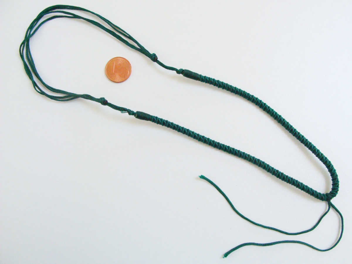 collier noeud coulissant nylon tresse vert fonce