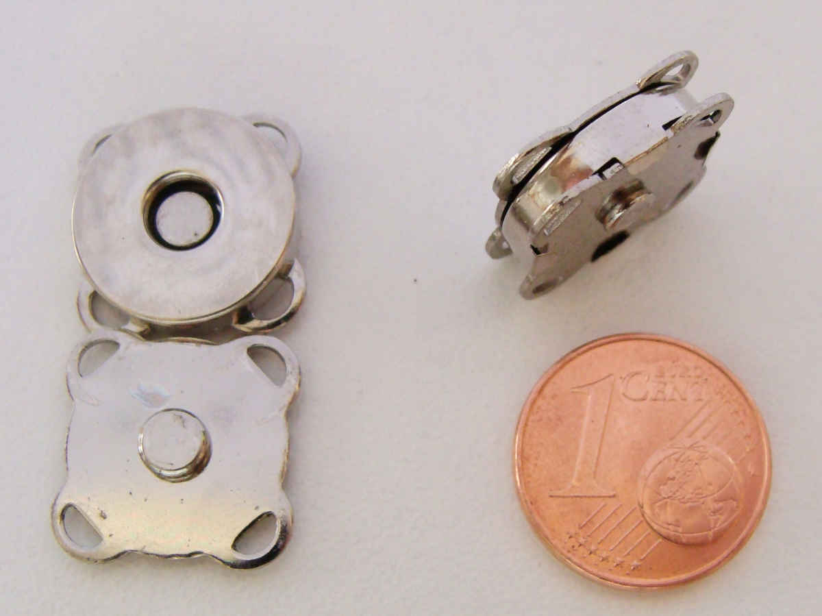 fermoir-plat a coudre aimant 15mm acier