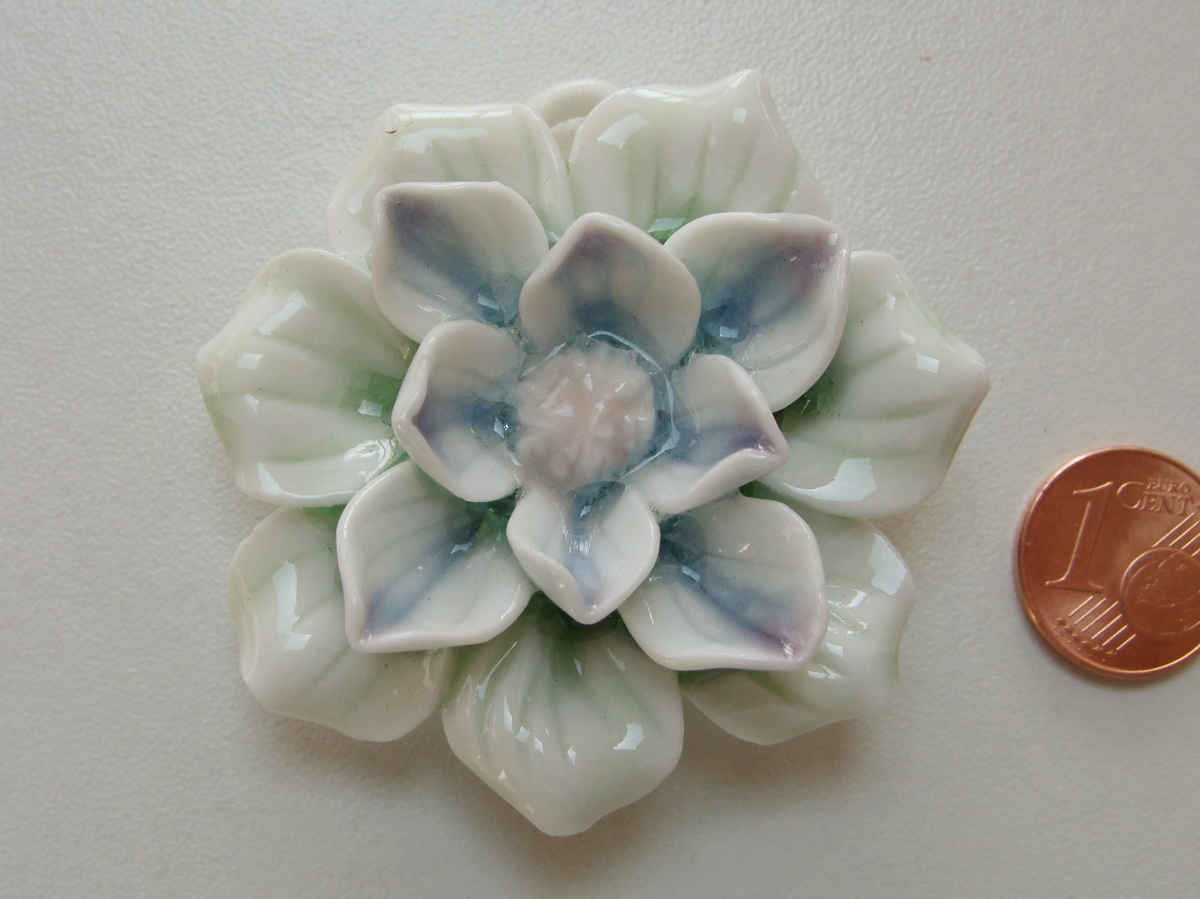 pendentif porcelaine fleur pend-por-07