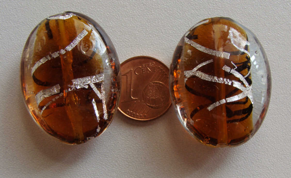 perle ovale 30mm marron ruban arg verre