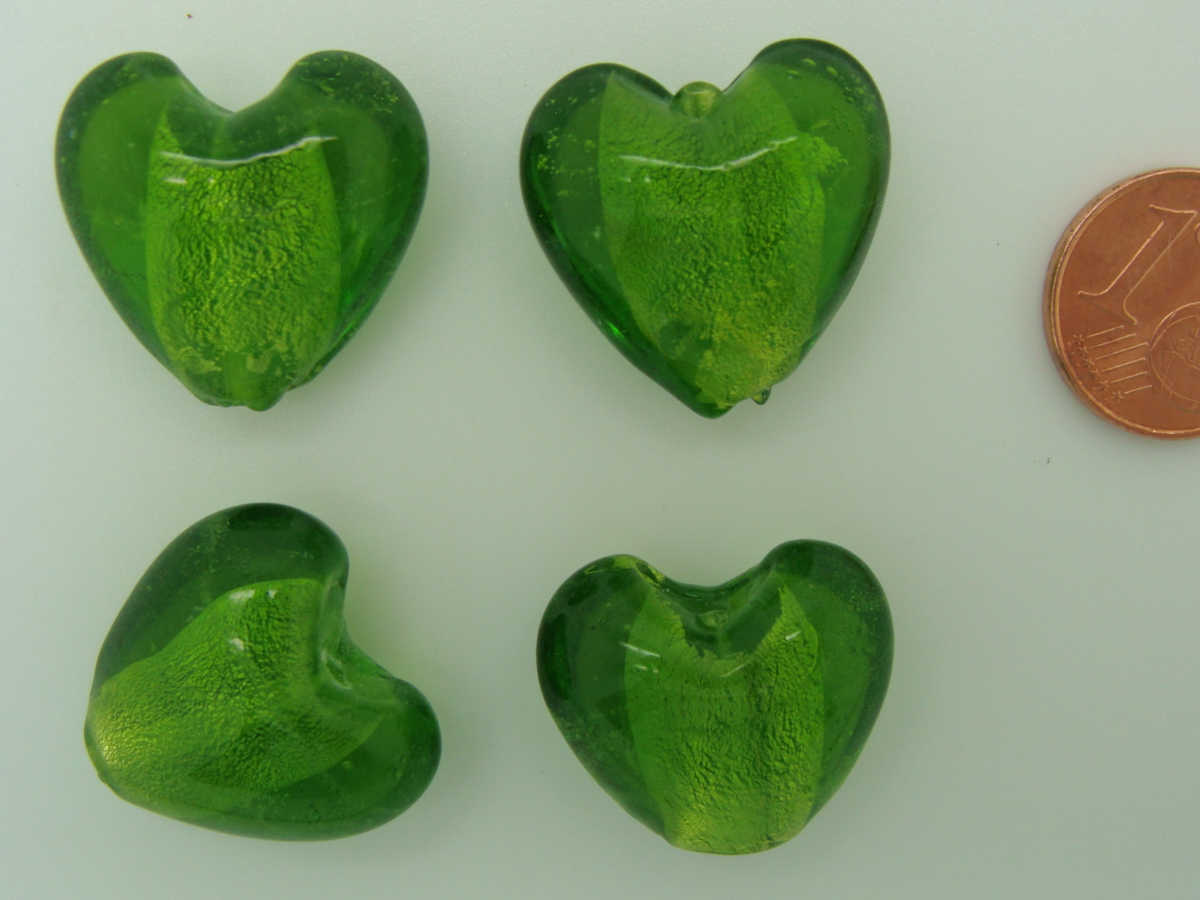 perle coeur 20mm facon murano vert olive