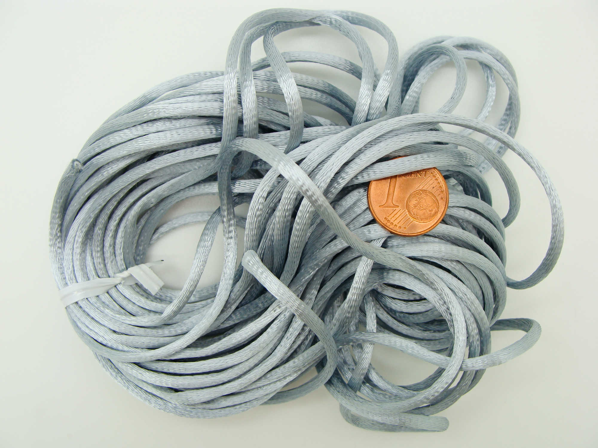 Queue de Rat GRIS 2,5mm en écheveau 10 mètres Fil Cordon - Queue de rat