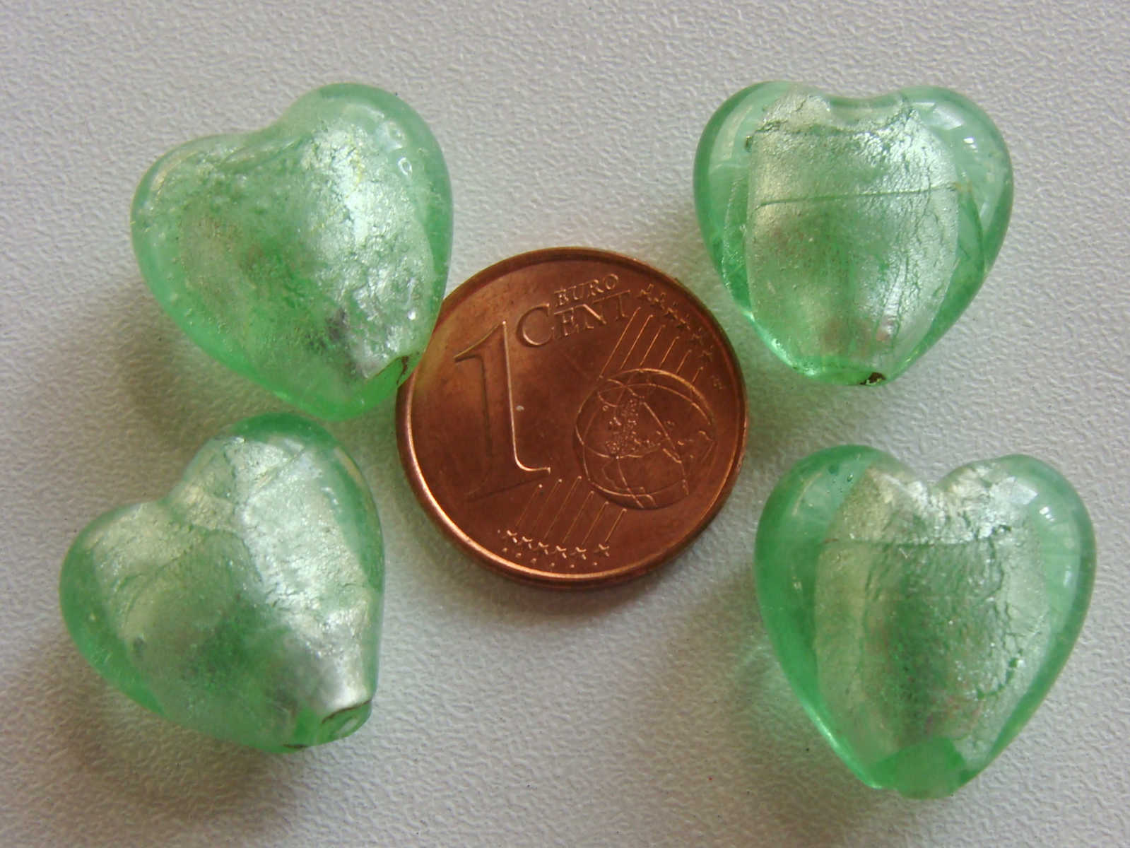 perle coeur 15mm Feuille argente vert clair