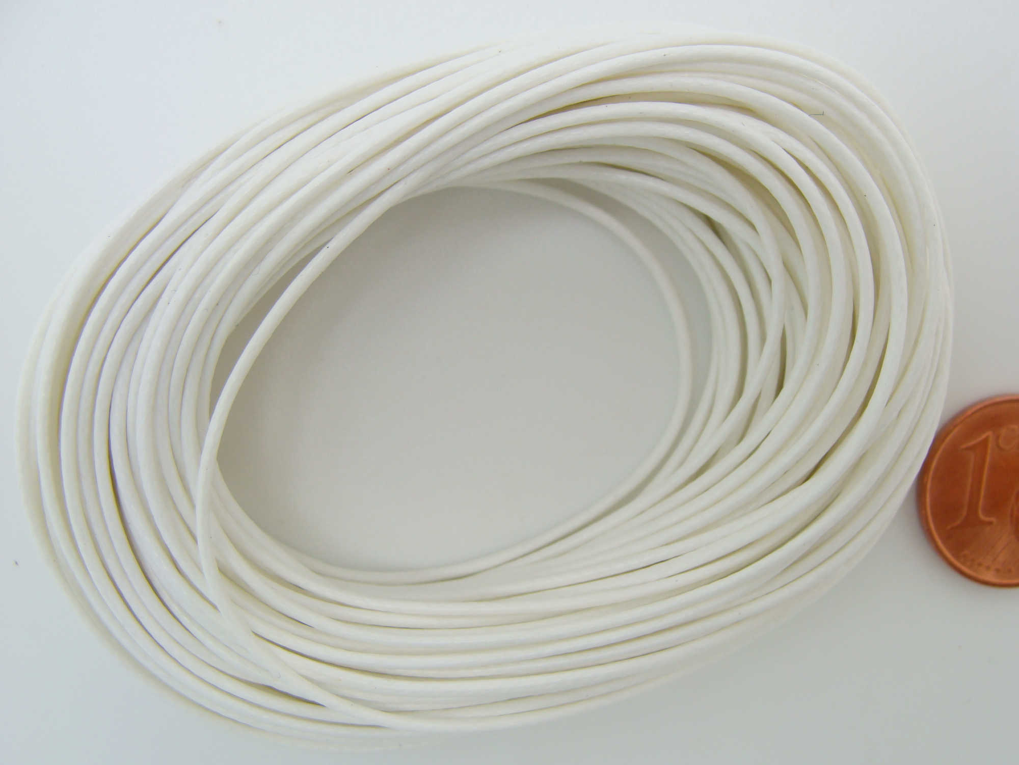 fil polyester cire 1mm blanc