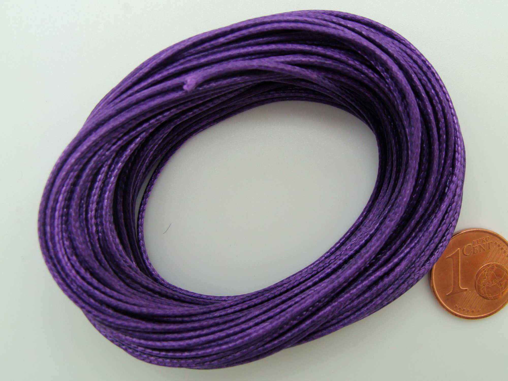 fil polyester cire 1mm violet