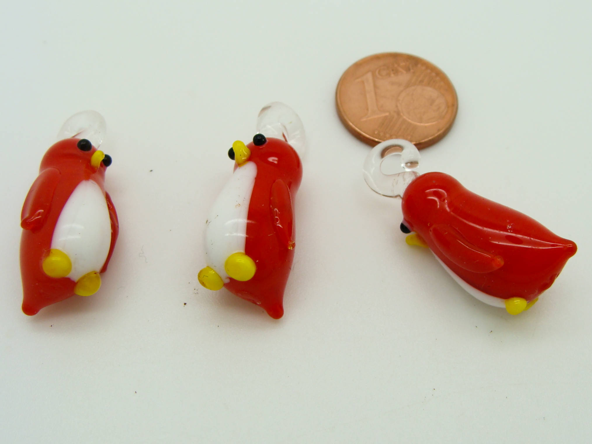 pendentif manchot rouge pend-93