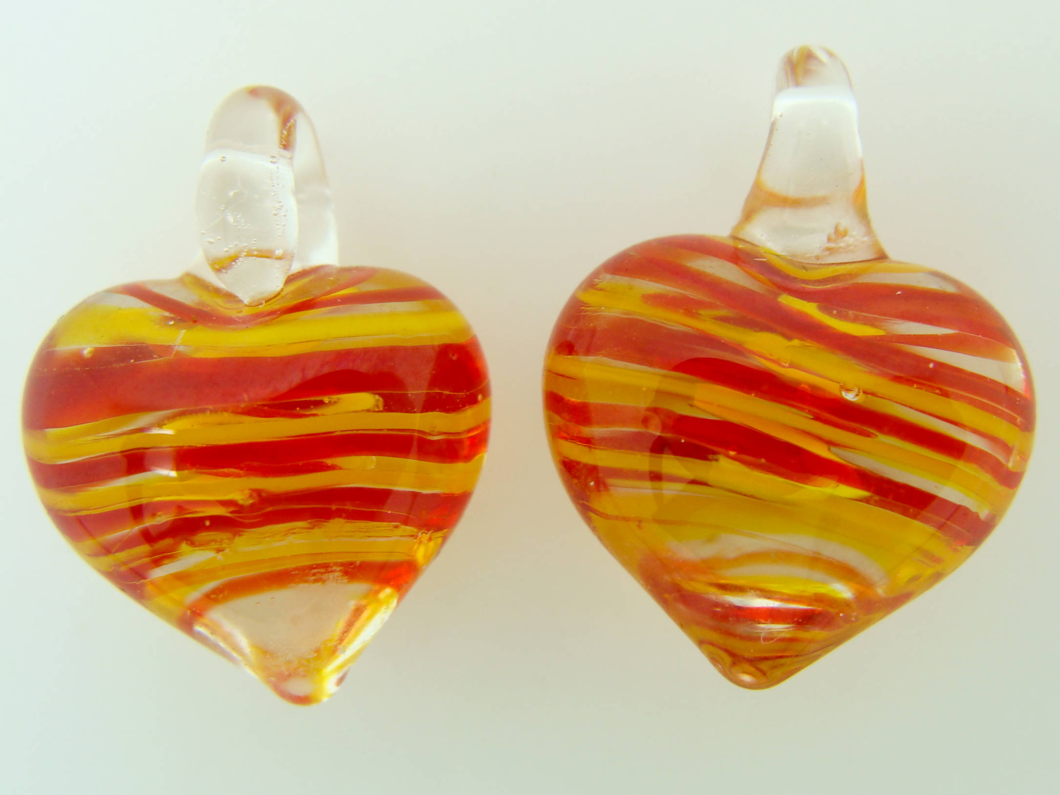 mini pendentif coeur jaune rouge Pend-182-4