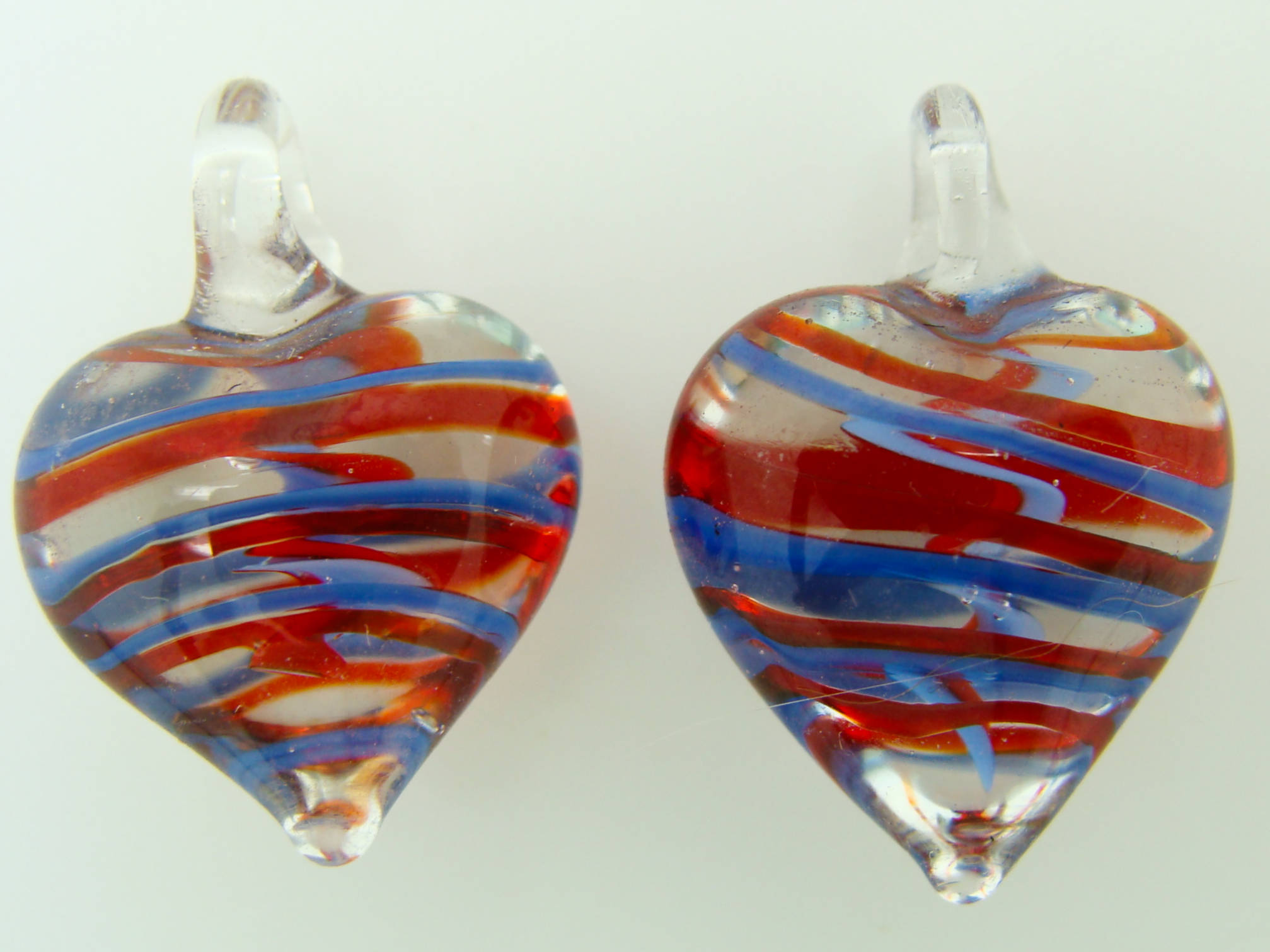 mini pendentif coeur bleu rouge Pend-182-5