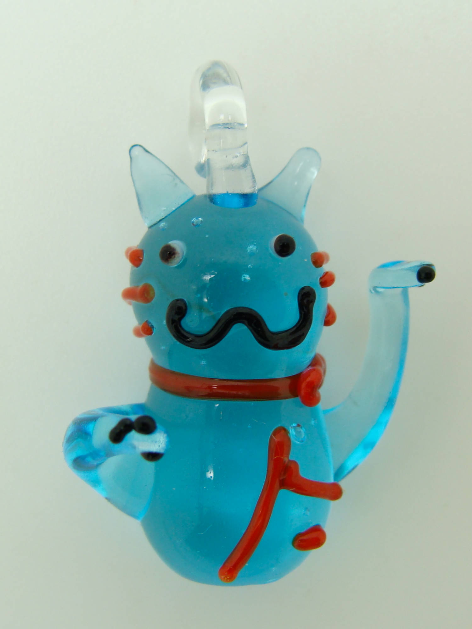 pendentif petit chat bleu verre Pend-226