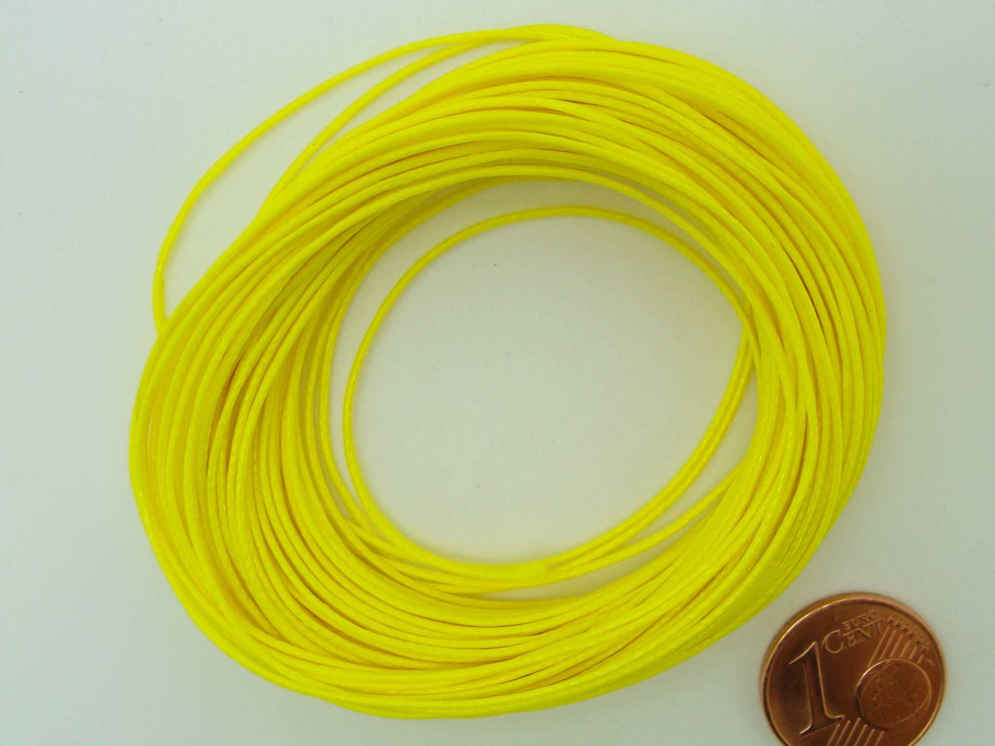 fil polyester cire 08mm jaune